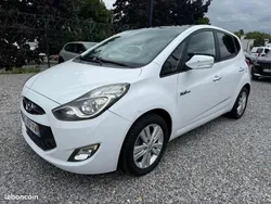 Blanc Utilisé 2010 Hyundai ix20 Premium Monospace | 4 490 €