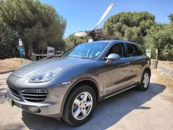 Gris Utilisé 2013 Porsche Cayenne SUV | 32 900 € (Prix cher)