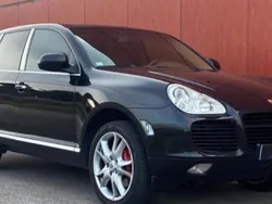 Utilisé 2004 Porsche Cayenne Turbo S SUV | 13 900 €