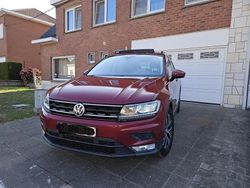 Rouge Occasion 2016 VW Tiguan Business SUV | 16 500 €