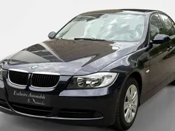 Utilisé 2006 BMW 320 Comfort Edition Berline | 8 990 €