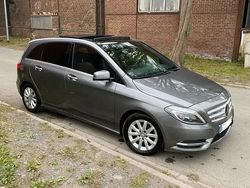 Utilisé 2013 Mercedes B180 Classic Monospace | 9 800 € (Prix cher)
