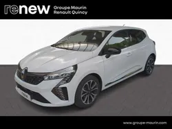 Blanc Utilisé 2024 Renault Clio V Techno Citadine | 16 950 € (Prix juste)