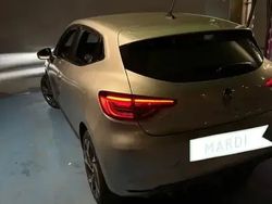 Utilisé 2019 Renault Clio IV RS Line Berline | 16 200 € (Prix assez cher)