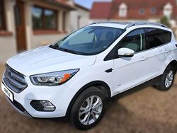 Blanc Utilisé 2016 Ford Kuga Titanium SUV | 11 190 € (Prix juste)
