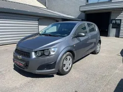 Gris Utilisé 2013 Chevrolet Aveo LS Berline | 3 900 €