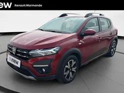 Rouge Utilisé 2021 Dacia Sandero Comfort Citadine | 12 999 € (Prix juste)