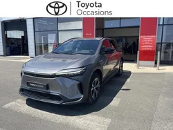 Gris Utilisé 2024 Toyota bZ4X SUV | 31 980 € (Bon prix)