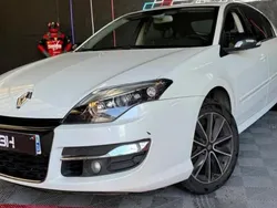 Utilisé 2012 Renault Laguna III Black Edition Berline | 8 299 € (Prix juste)