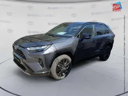 Utilisé 2025 Toyota RAV4 Hybrid SUV | 46 990 € (Prix assez cher)