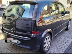 Noir Utilisé 2006 Opel Meriva OPC Monospace | 1 700 €