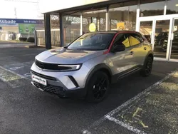 Gris kontrast/toit noir métal Utilisé 2023 Opel Mokka SUV | 20 989 € (Bon prix)
