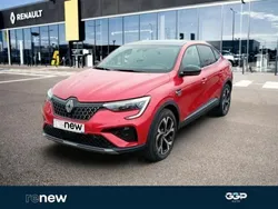Rouge Utilisé 2024 Renault Arkana Techno SUV | 27 999 € (Prix juste)