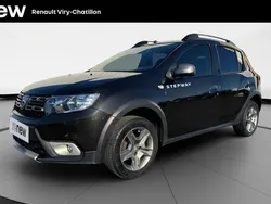 Noir Utilisé 2018 Dacia Sandero Stepway Citadine | 10 690 € (Prix assez cher)
