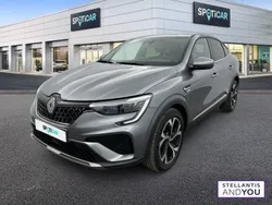 Gris Utilisé 2024 Renault Arkana Techno SUV | 23 790 € (Prix juste)