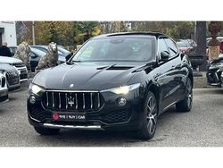 Noir Utilisé 2016 Maserati Levante SUV | 31 990 € (Prix cher)