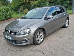 Gris Utilisé 2014 VW Golf VII Berline | 9 800 € (Prix assez cher)