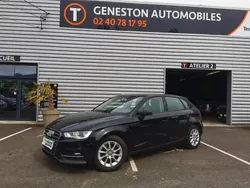 Noir Utilisé 2014 Audi A3 Business Berline | 10 990 € (Prix cher)