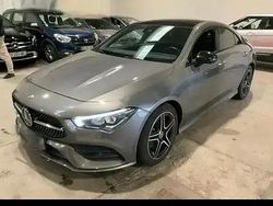 Gris Utilisé 2023 Mercedes CLA220 AMG line Berline | 44 900 € (Prix cher)