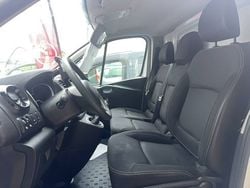 Blanc Utilisé 2021 Nissan NV300 Van | 17 990 €