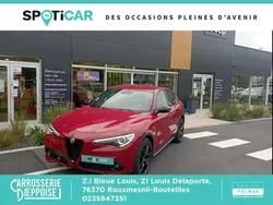 Utilisé 2021 Alfa Romeo Stelvio Sprint SUV | 28 990 € (Prix juste)