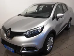 Gris Utilisé 2014 Renault Captur Zen SUV | 14 490 € (Prix cher)
