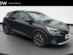 Noir Utilisé 2023 Renault Captur Evolution SUV | 19 490 € (Prix juste)