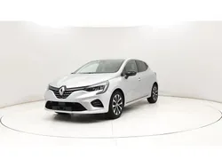 Gris Utilisé 2023 Renault Clio V Techno Citadine | 22 460 € (Prix cher)