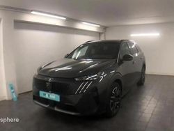 Gris Utilisé 2024 Peugeot 5008 GT Monospace | 31 799 € (Prix juste)