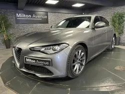 Gris Utilisé 2021 Alfa Romeo Giulia Super Berline | 23 990 € (Prix cher)