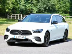 Blanc Utilisé 2023 Mercedes E300 AMG line Break | 46 990 € (Prix juste)