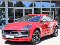 Utilisé 2023 Porsche Macan SUV | 67 900 € (Prix juste)