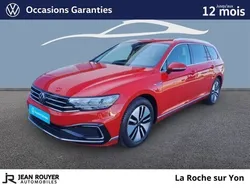 Rouge Utilisé 2020 VW Passat GTE Break | 23 490 € (Bon prix)