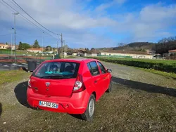 Rouge Utilisé 2010 Dacia Sandero Citadine | 2 500 € (Prix juste)