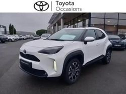 Blanc pur Occasion 2022 Toyota Yaris Hybrid Design SUV | 21 490 € (Prix juste)