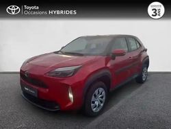 Rouge intense (m) Utilisé 2024 Toyota Yaris Hybrid SUV | 24 480 € (Prix juste)