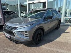 Titanium grey métallisé Utilisé 2024 Mitsubishi Eclipse Cross SUV | 32 999 € (Prix assez cher)
