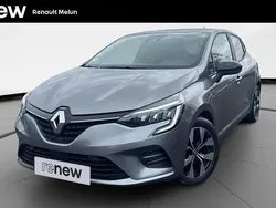 Gris Utilisé 2023 Renault Clio V Evolution Citadine | 14 900 € (Prix juste)