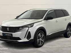 Blanc Nouvelle 2024 Peugeot 5008 Allure Monospace | 33 499 € (Prix juste)