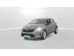 Gris Utilisé 2024 Renault Clio V Evolution Citadine | 15 990 € (Prix juste)