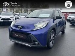 Biton vert cardamome métal/toit noir Occasion 2022 Toyota Aygo X SUV | 17 990 € (Prix cher)