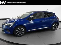 Bleu Utilisé 2023 Renault Clio V Evolution Citadine | 16 470 € (Prix juste)