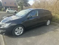 Utilisé 2015 Peugeot 308 Allure Break | 6 490 € (Prix juste)