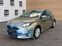 Utilisé 2024 Toyota Yaris Hybrid Berline | 19 780 € (Prix juste)