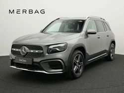 Gris Utilisé 2024 Mercedes GLB200 AMG line SUV | 46 143 € (Prix juste)