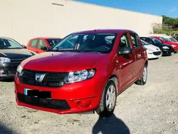 Rouge Utilisé 2016 Dacia Sandero Ambiance Citadine | 8 000 € (Bon prix)