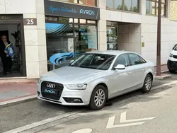 Gris Utilisé 2012 Audi A4 Ambiente Berline | 9 990 € (Prix juste)