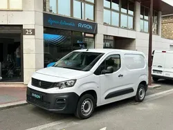 Blanc Utilisé 2023 Peugeot Partner Premium Monospace | 15 990 € (Bon prix)