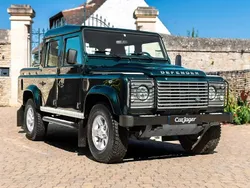 Vert Utilisé 2015 Land Rover Defender SUV | 44 900 €