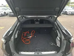 Gris Utilisé 2023 Peugeot 408 GT GTi | 31 999 € (Prix juste)